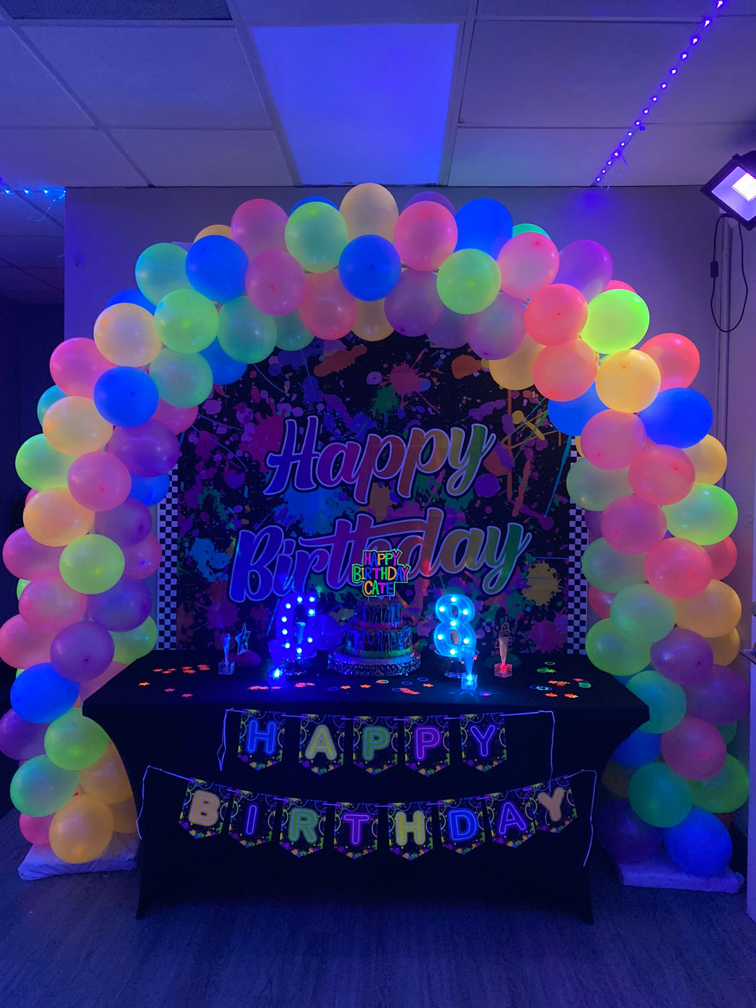 Standard Neon Arch